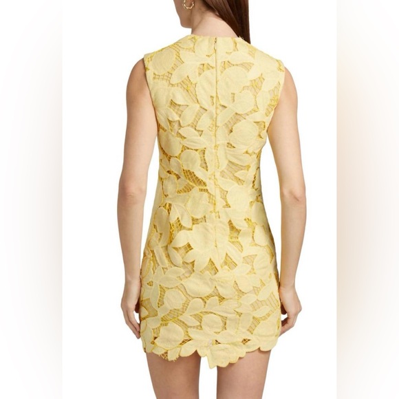 SIMKHAI Mickie guipure lace dress in Natural White. Size See Measurements - Picture 6 of 16